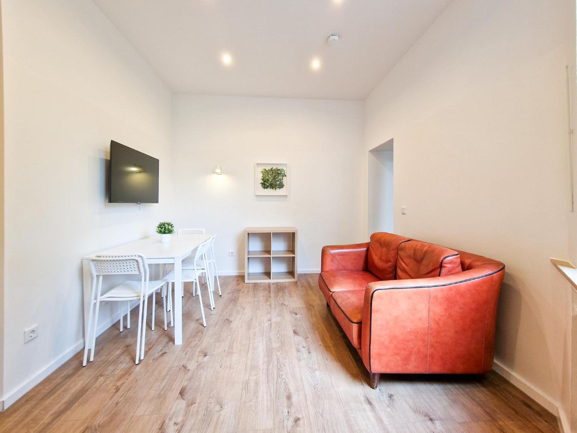 Raj Living - 1 Or 3 Room Apartments - 20 Min Messe Dus And Old Town Dus Dusseldorf Exterior photo